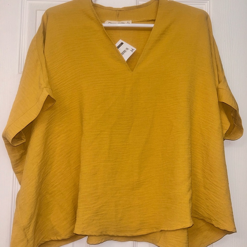 Cherry Cloth V-Neck Boxy Top - Mustard Yellow